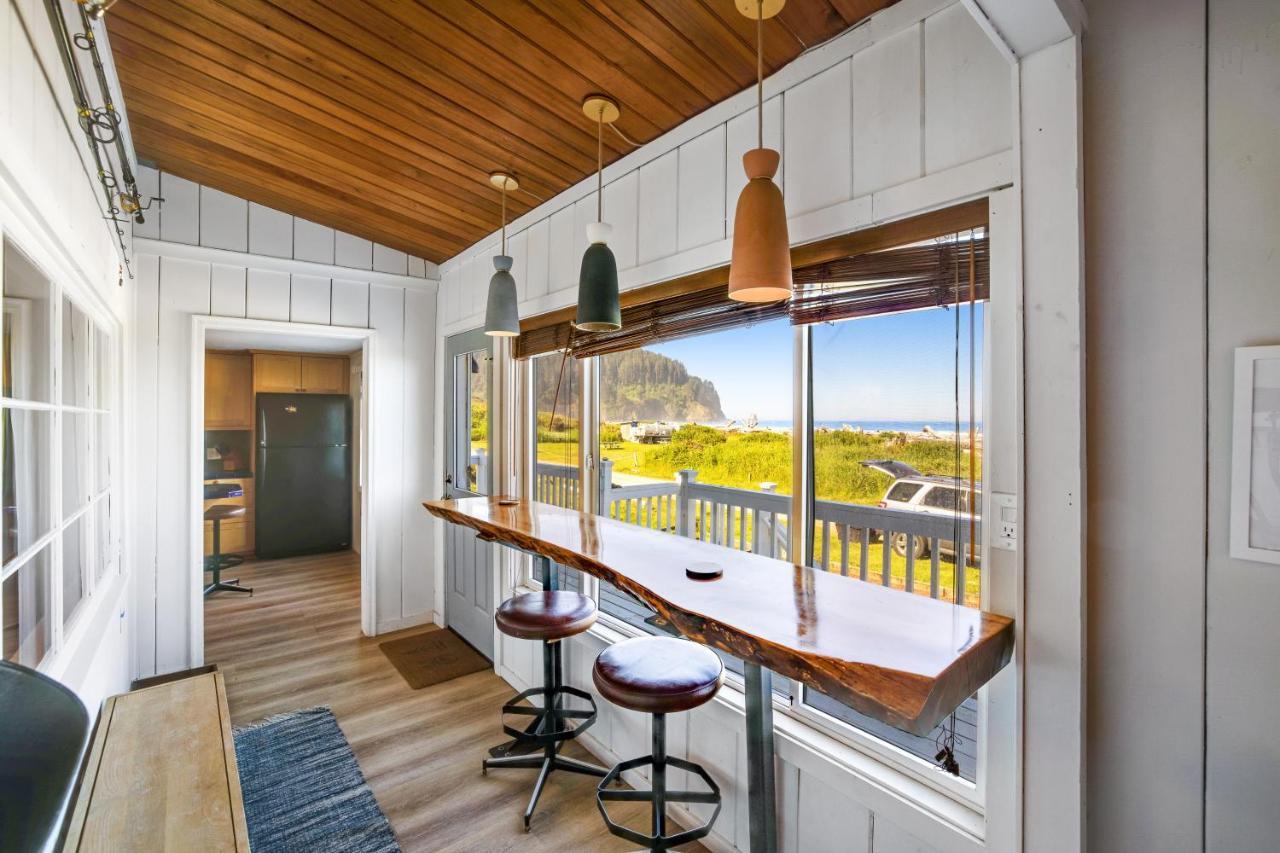 Cape Meares Beach Getaway Exterior photo